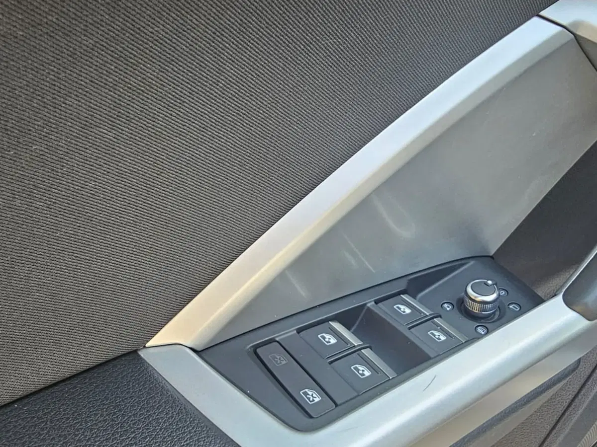 Audi Q3 usata a Bari (16)