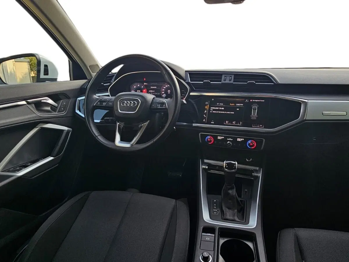 Audi Q3 usata a Bari (4)