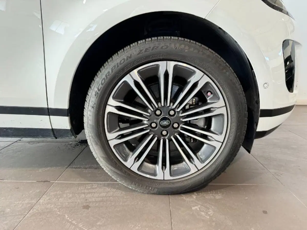Land Rover Range Rover Evoque usata a Venezia (11)