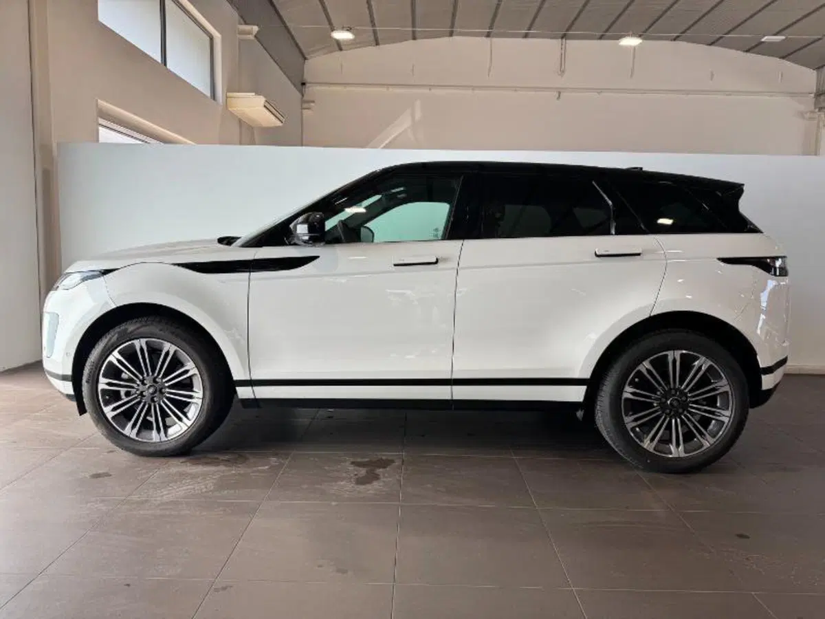 Land Rover Range Rover Evoque usata a Venezia (2)