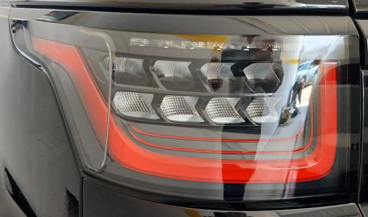 Land Rover Range Rover Sport usata a Venezia (10)