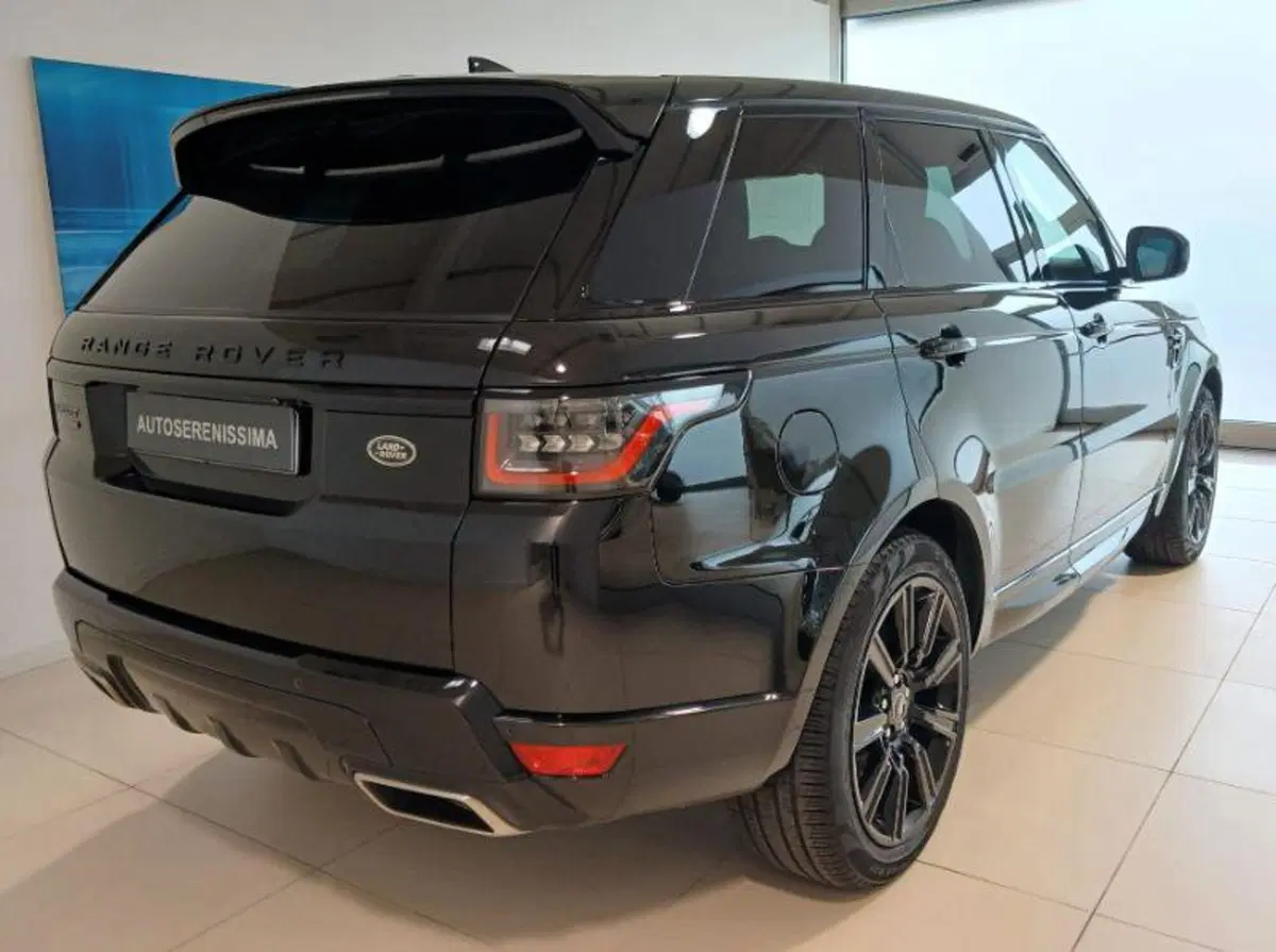 Land Rover Range Rover Sport usata a Venezia (6)