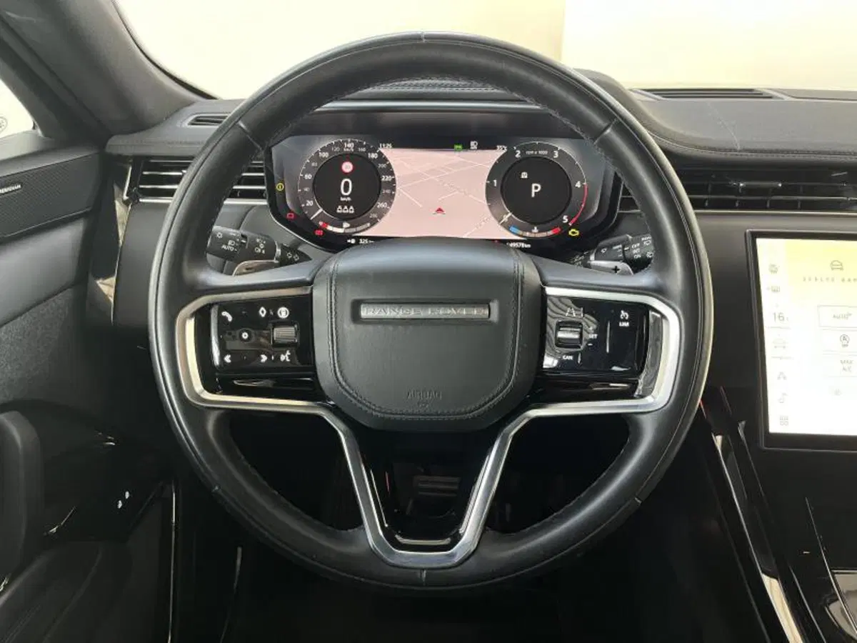 Land Rover Range Rover Sport usata a Venezia (18)