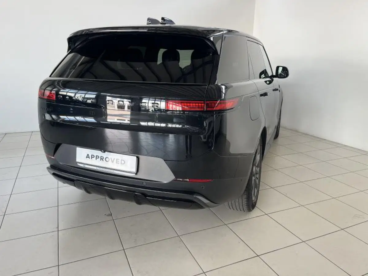 Land Rover Range Rover Sport usata a Venezia (5)