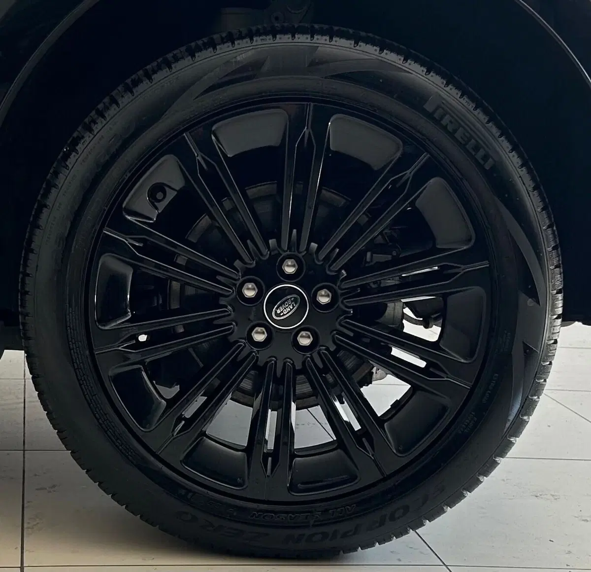 Land Rover Range Rover Evoque usata a Ferrara (9)