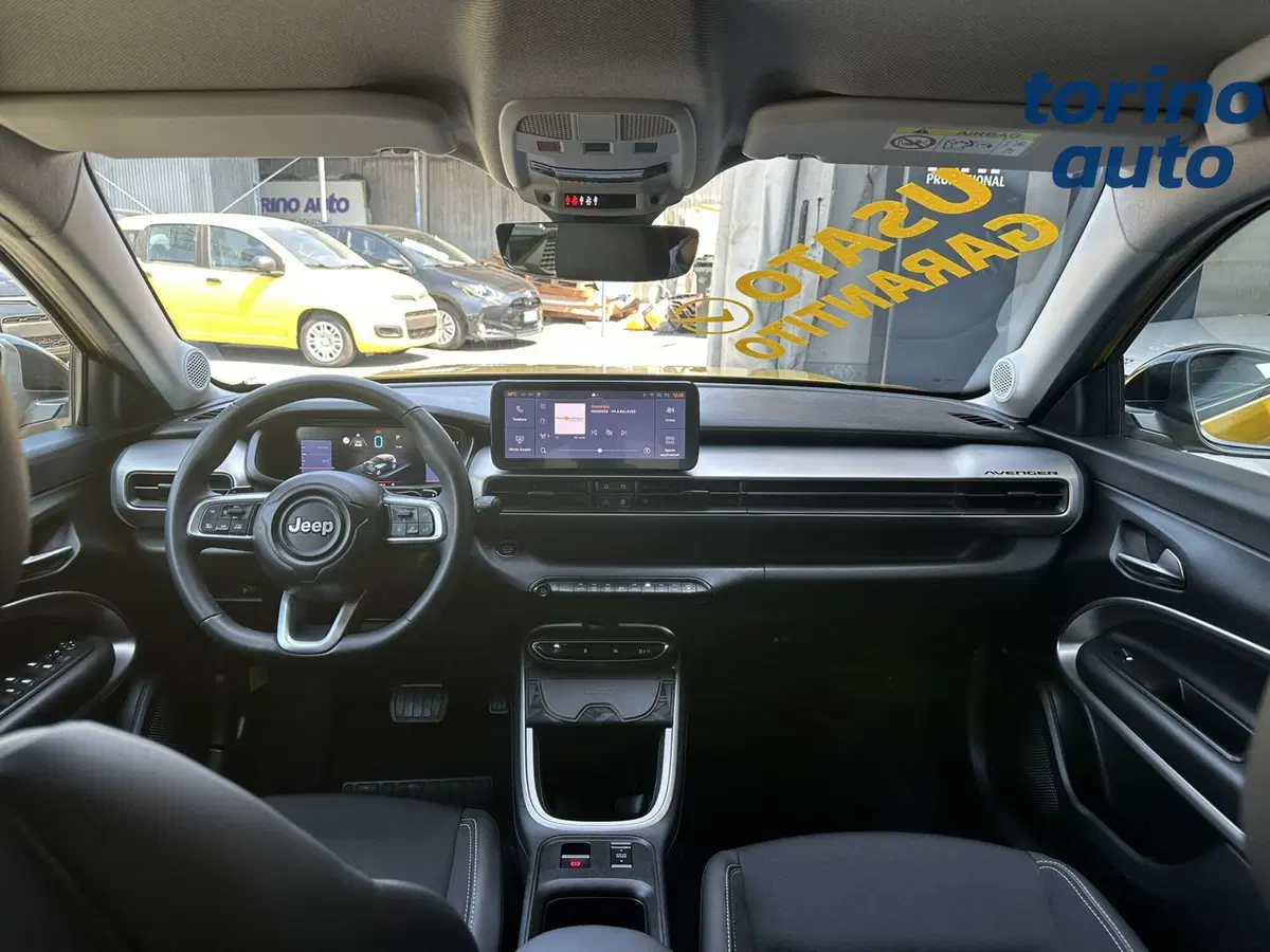 Jeep Avenger usata a Torino (14)