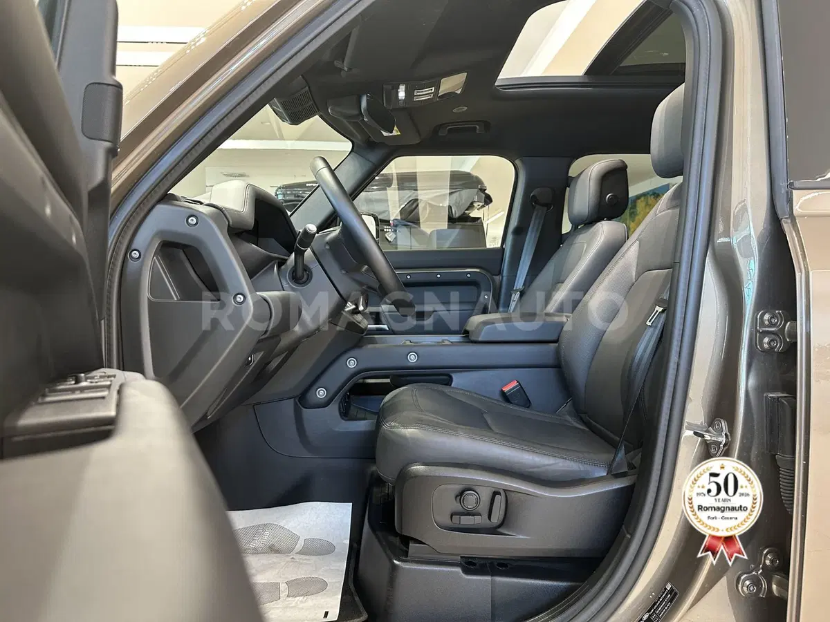 Land Rover Defender usata a Forlì-Cesena (14)