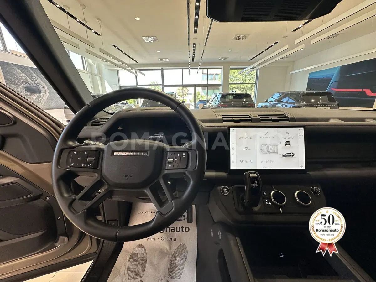 Land Rover Defender usata a Forlì-Cesena (17)