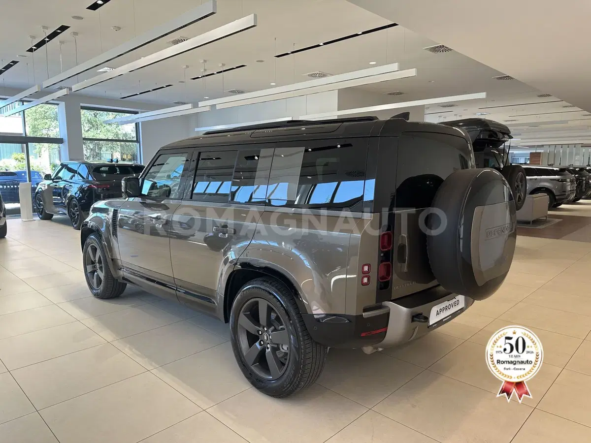 Land Rover Defender usata a Forlì-Cesena (7)