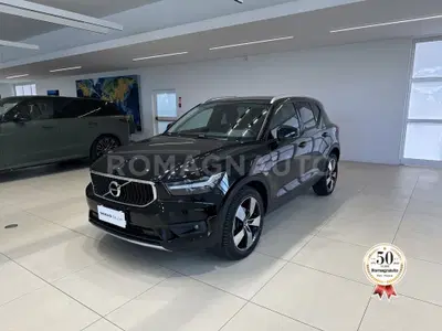 Volvo XC40 T3 Momentum Pro del 2020 usata a Forli'