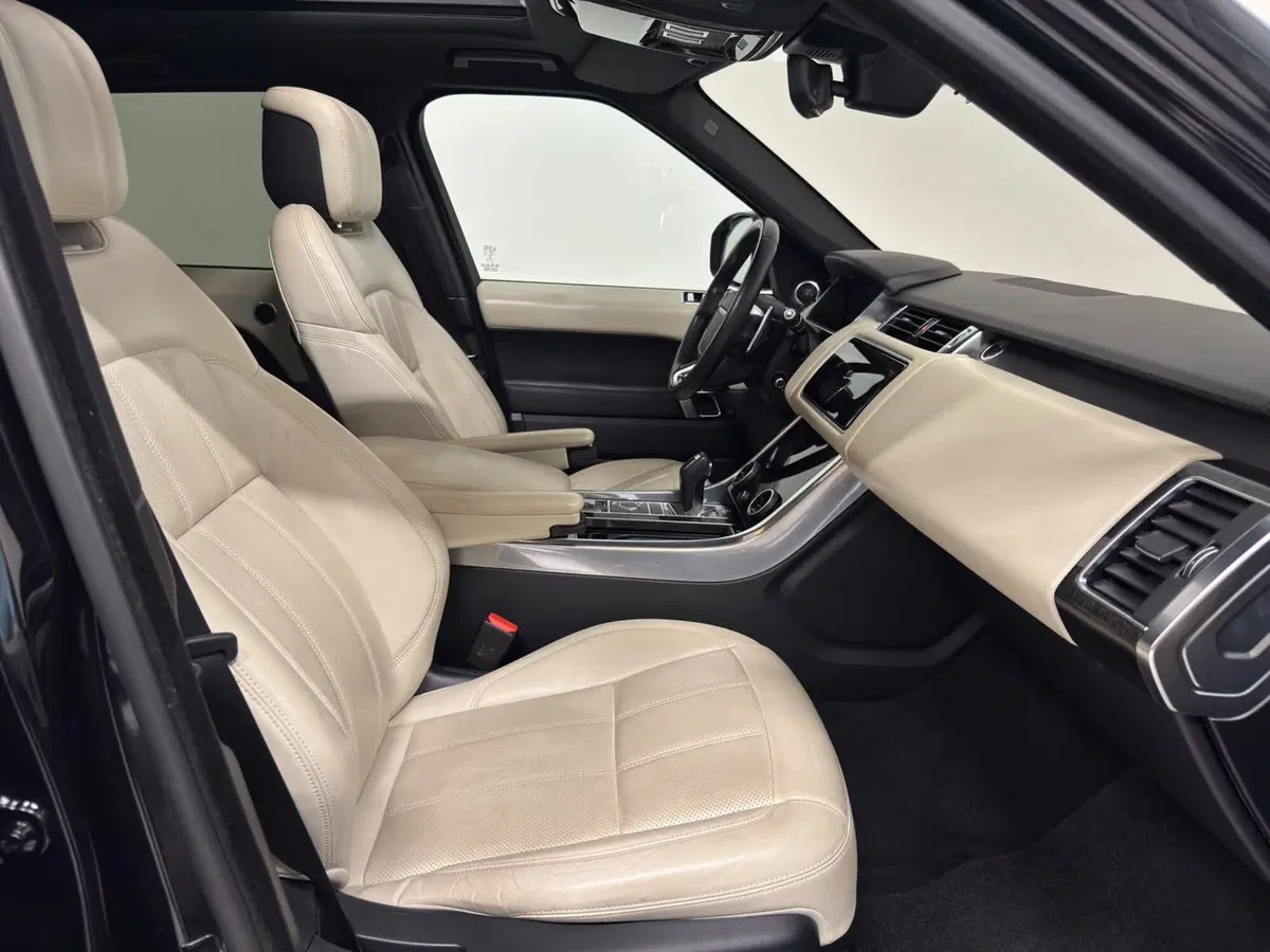 Land Rover Range Rover Sport usata a Novara (3)