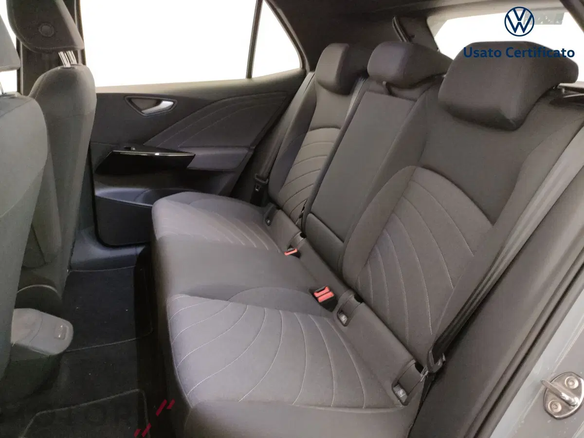 Volkswagen ID.3 usata a Varese (10)