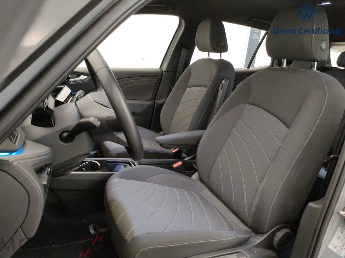 Volkswagen ID.3 usata a Varese (11)