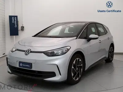 Volkswagen ID.3 Pro Performance Active del 2023 usata a Busto Arsizio