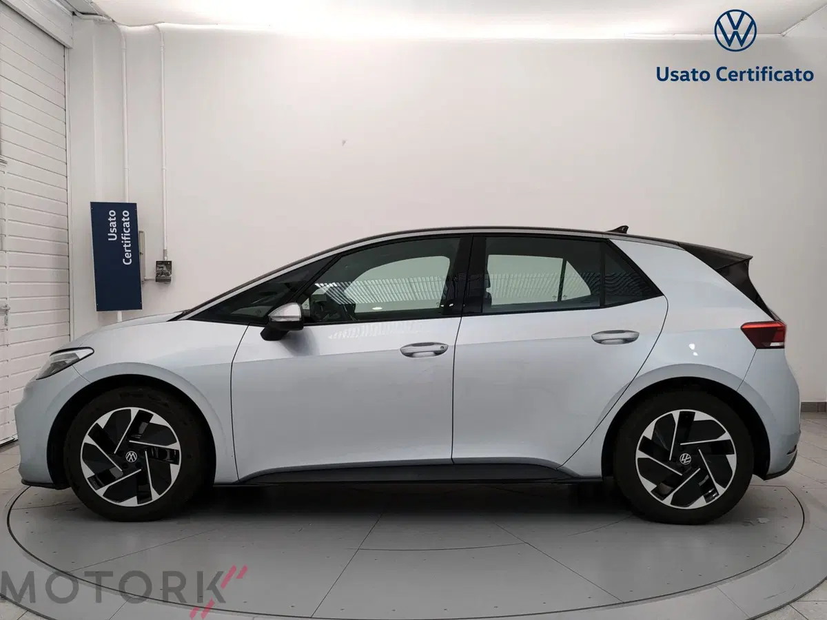 Volkswagen ID.3 usata a Varese (3)