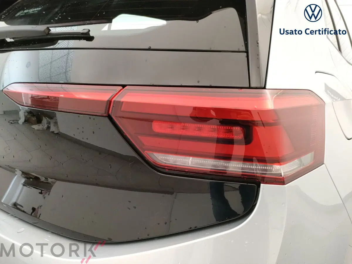 Volkswagen ID.3 usata a Varese (7)