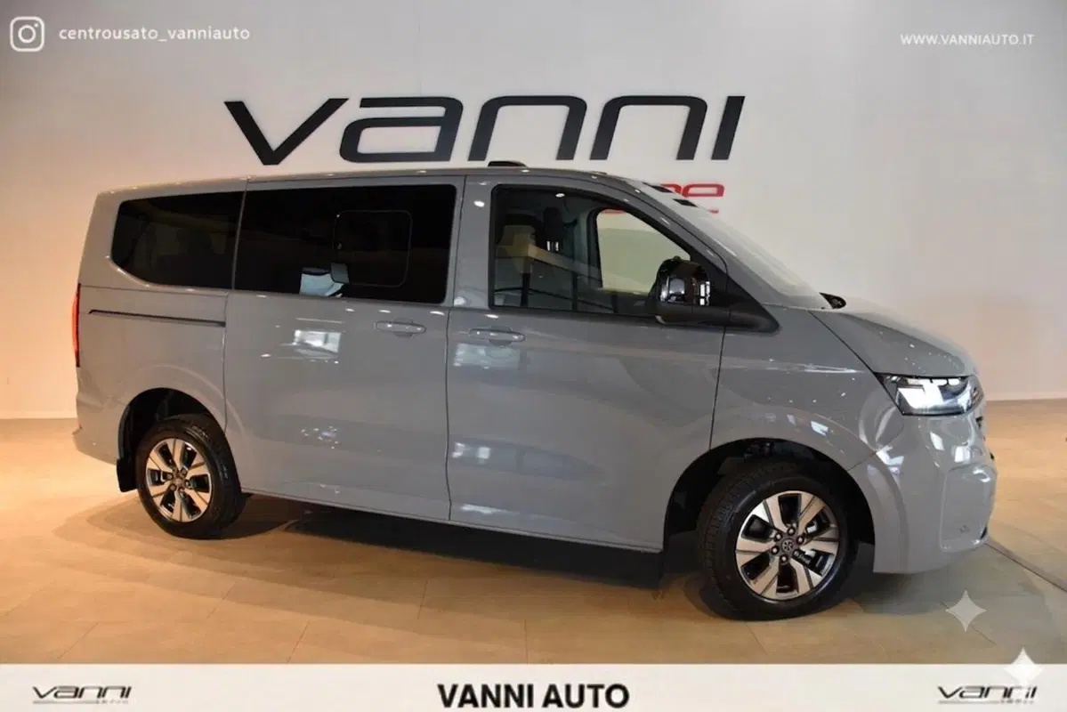 Volkswagen Veicoli Commerciali Caravelle usata a Verona