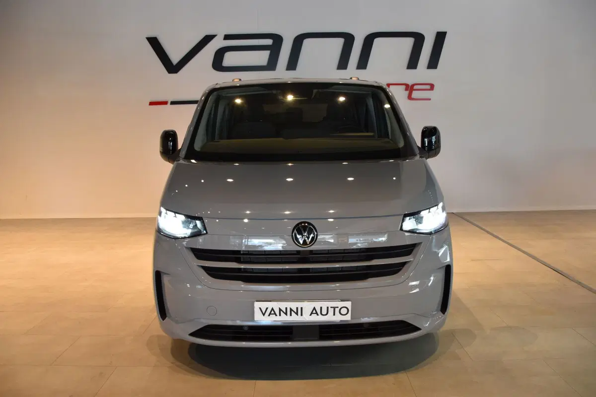 Volkswagen Veicoli Commerciali Caravelle usata a Verona (2)