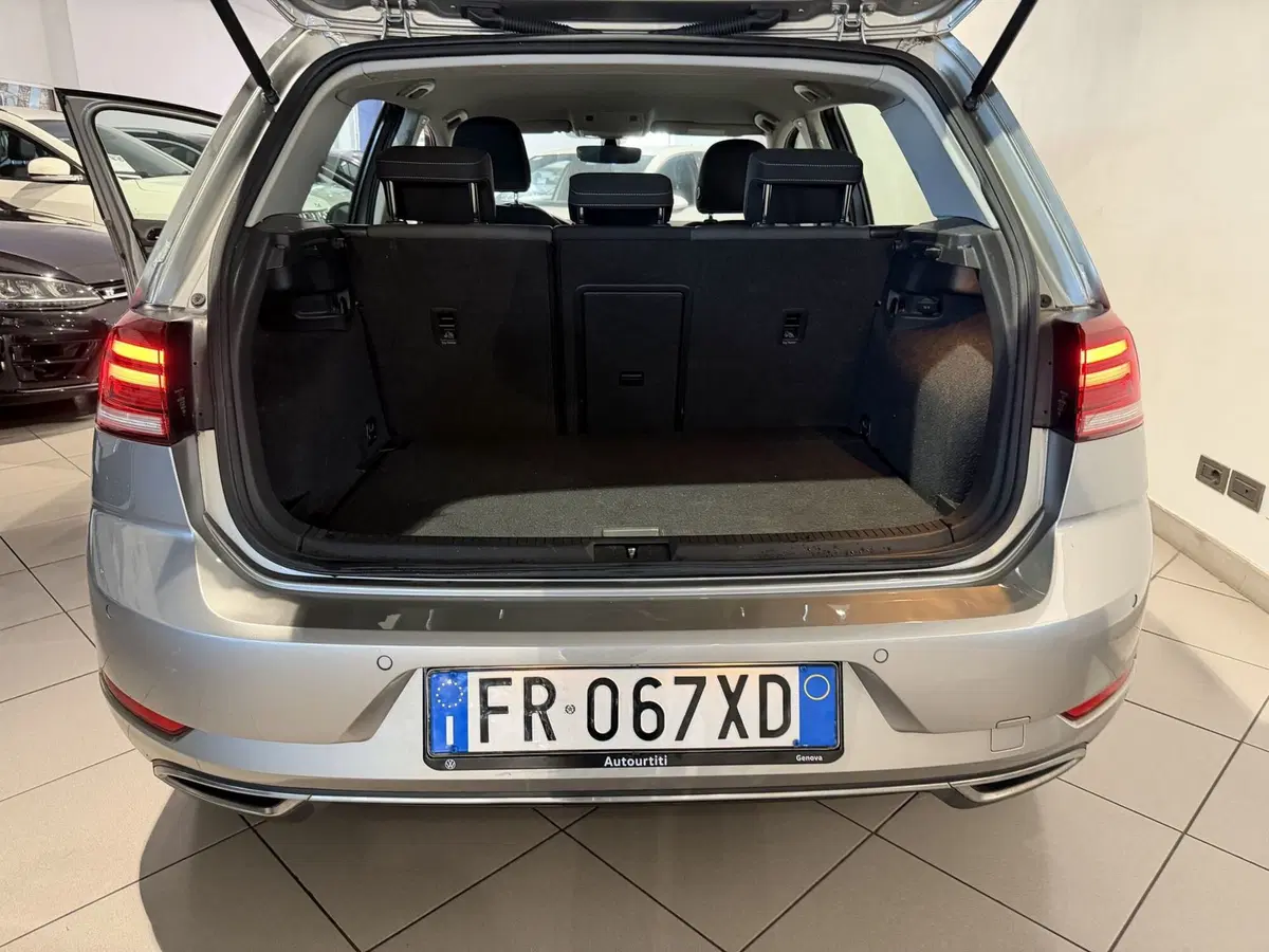 Volkswagen Golf usata a Genova (10)