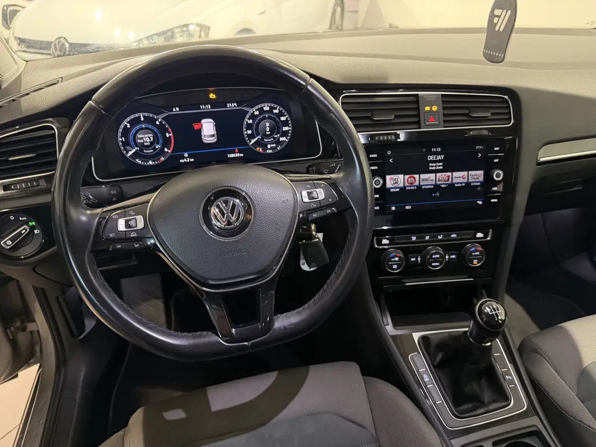 Volkswagen Golf usata a Genova (12)