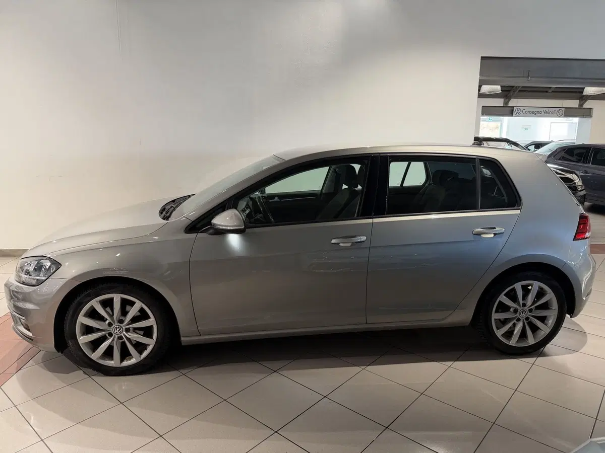 Volkswagen Golf usata a Genova (2)