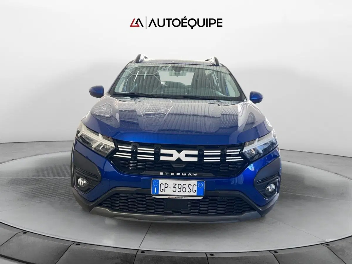 Dacia Sandero usata a Roma (8)