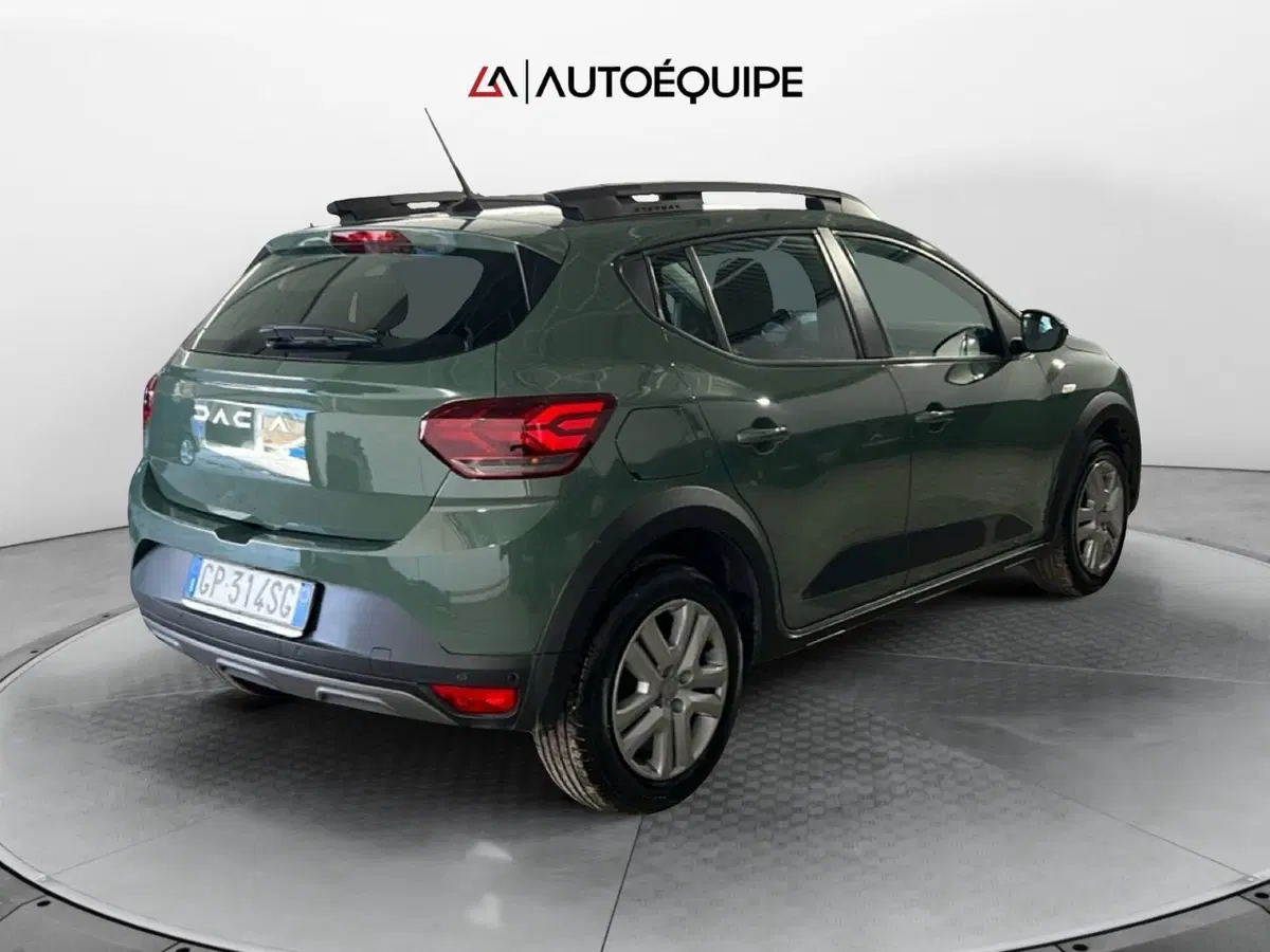 Dacia Sandero usata a Roma (5)