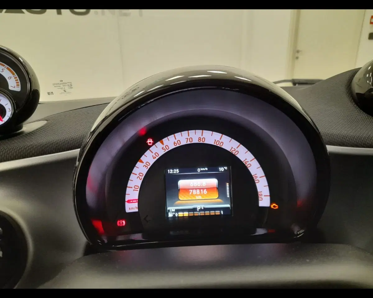 smart Fortwo usata a Alessandria (12)
