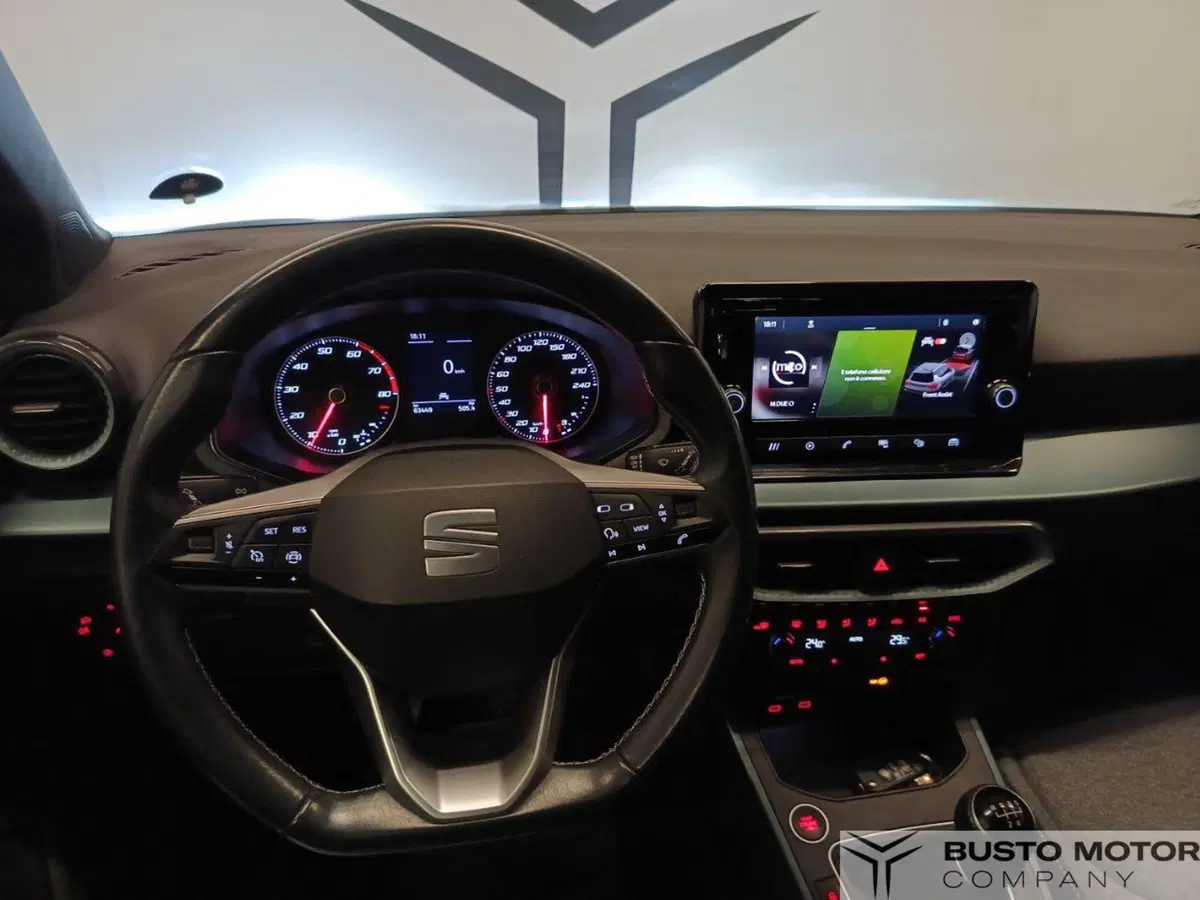 SEAT Arona usata a Varese (11)