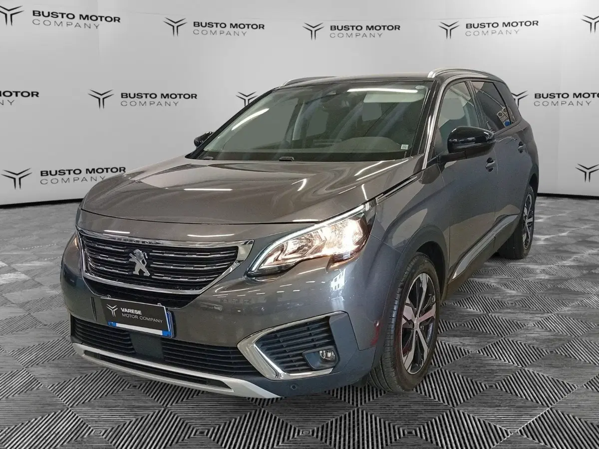 Peugeot 5008 usata a Varese (3)
