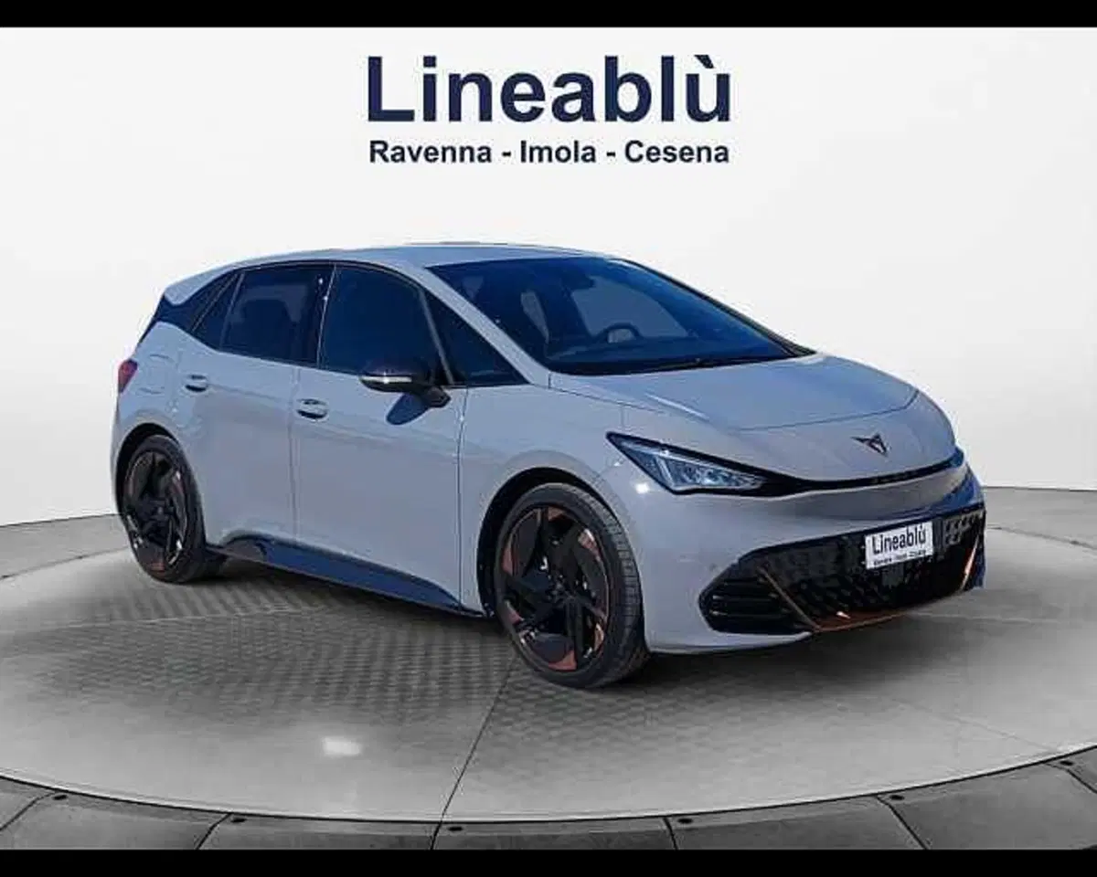 Cupra Born usata a Ravenna (7)