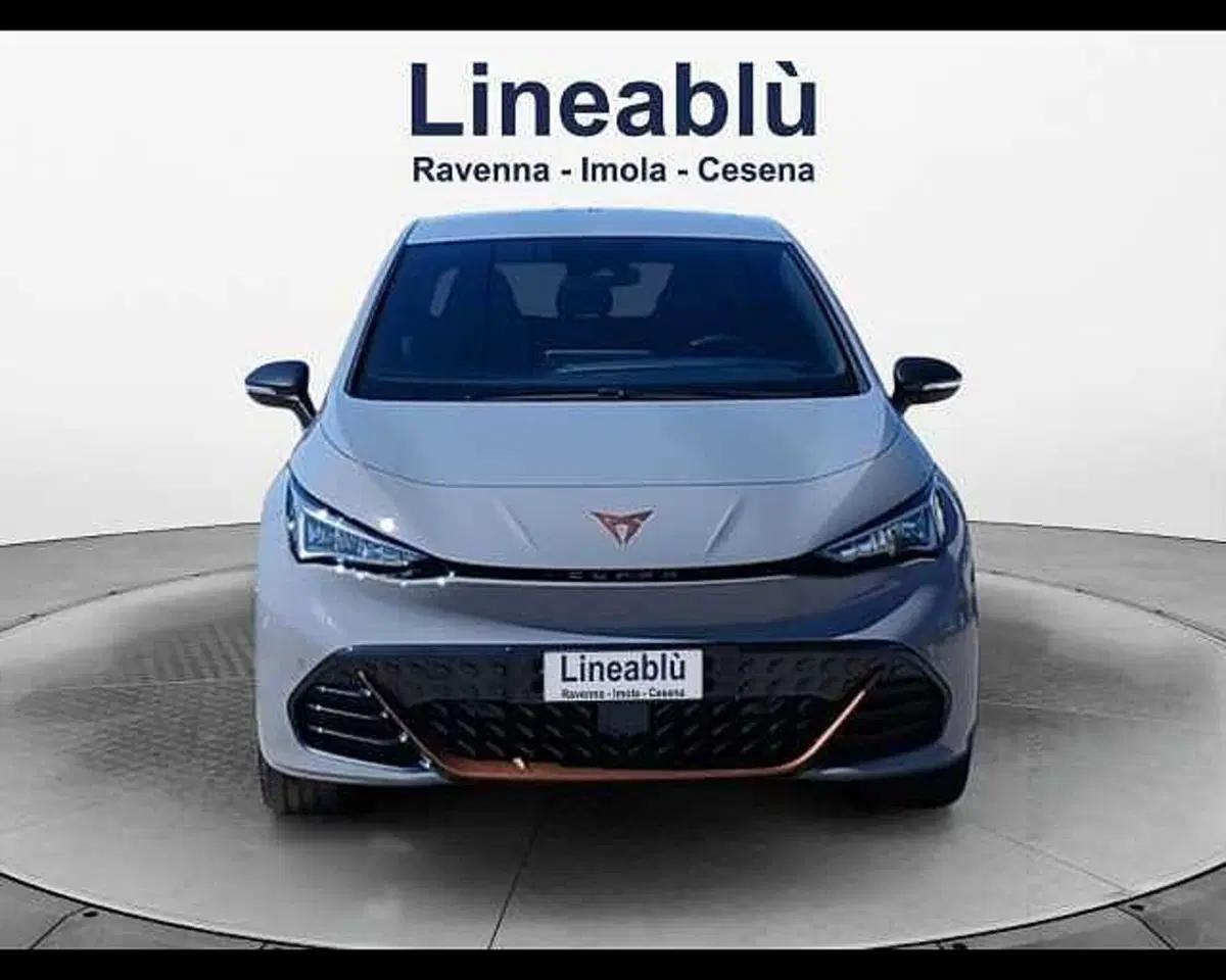 Cupra Born usata a Ravenna (8)