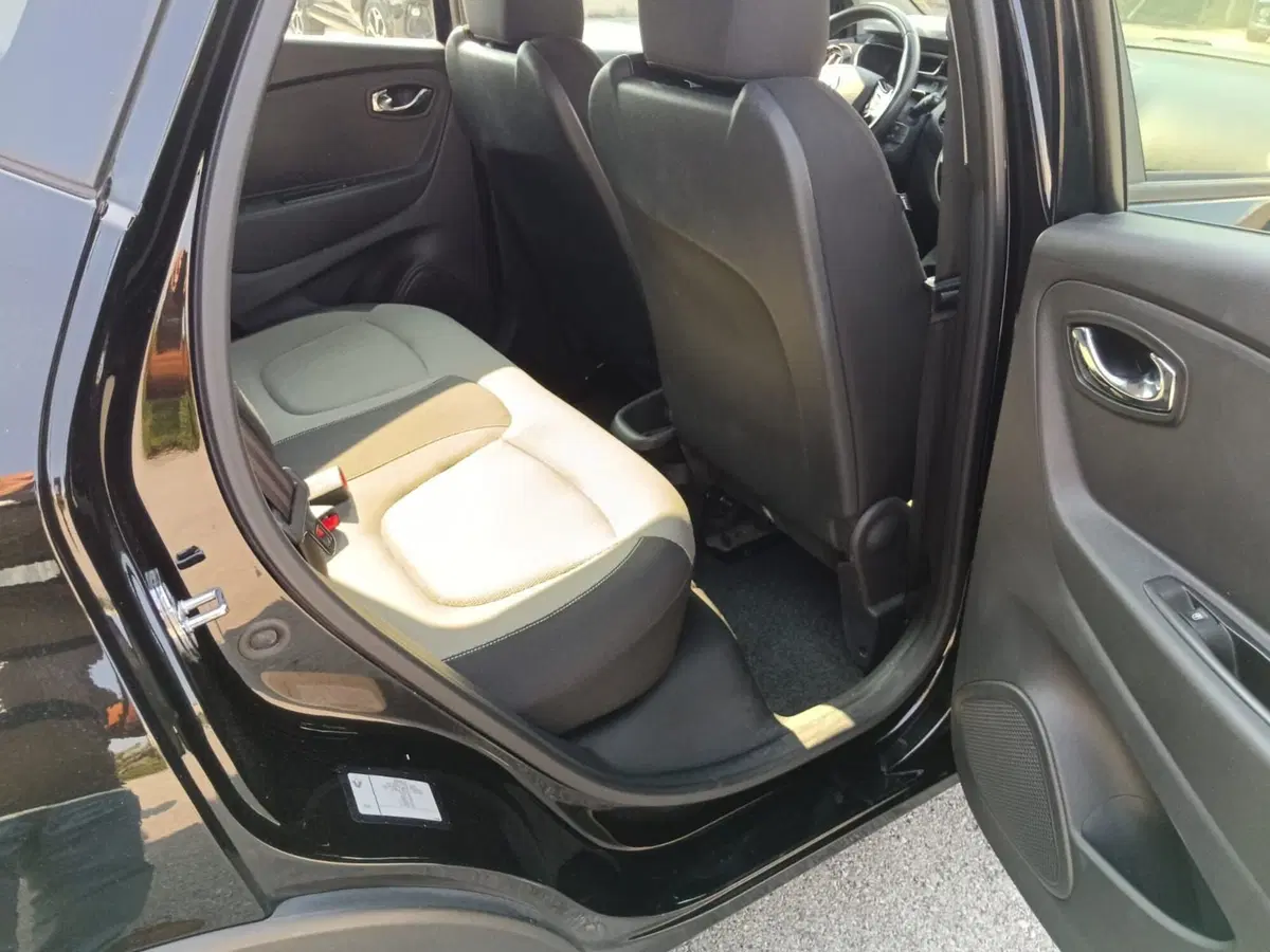 Renault Captur usata a Macerata (12)