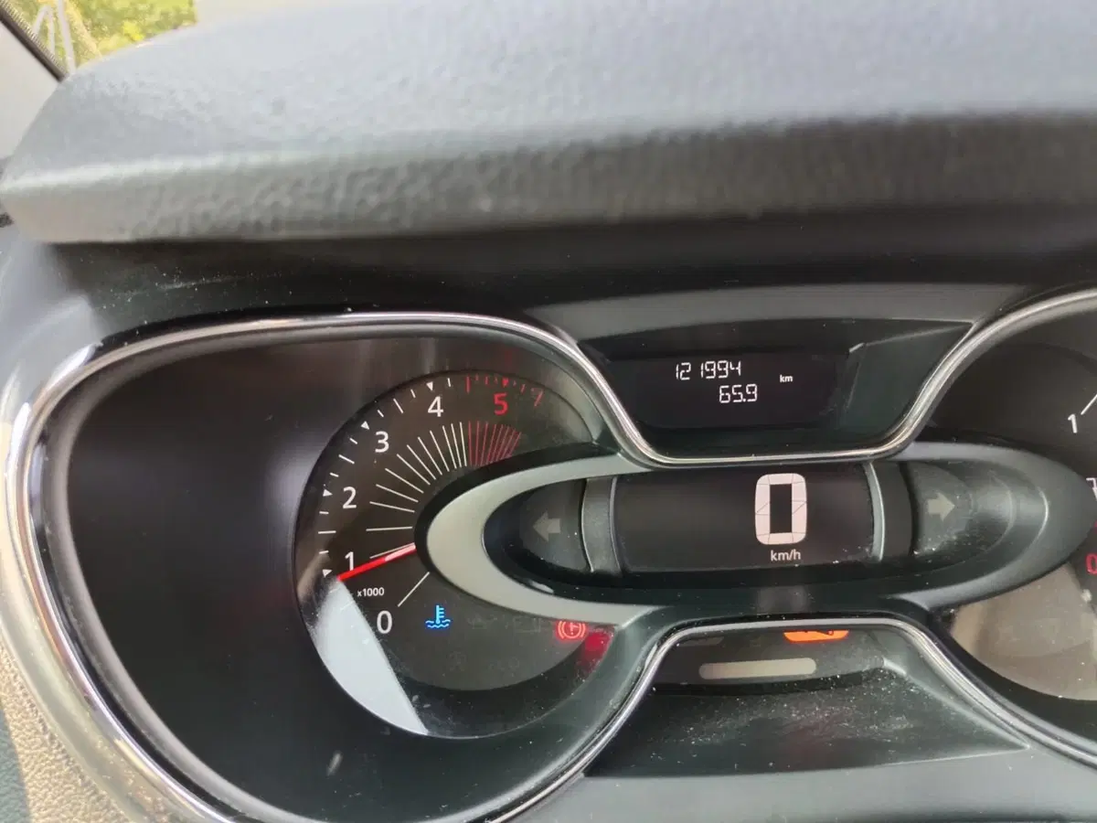 Renault Captur usata a Macerata (14)