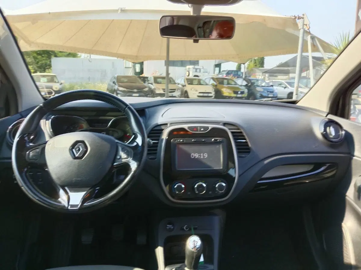 Renault Captur usata a Macerata (9)