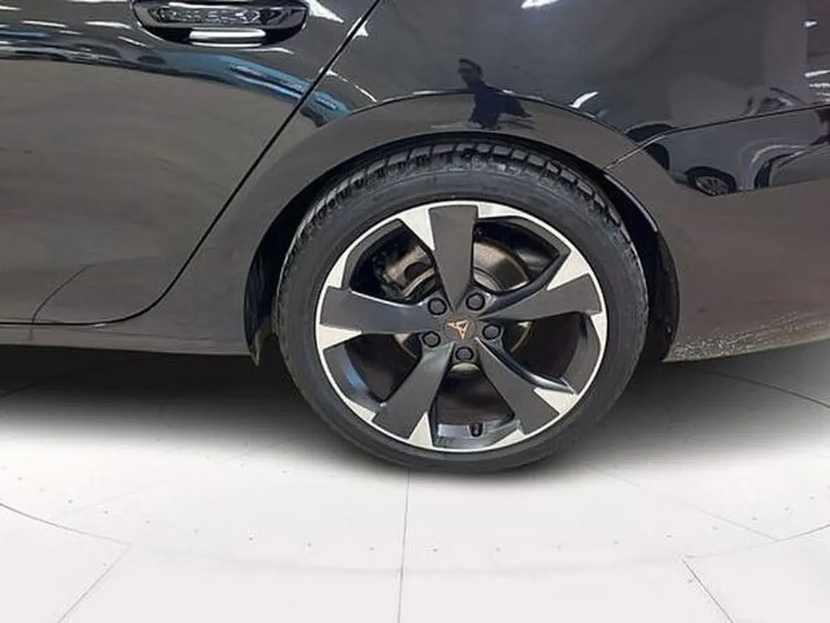 Cupra Leon Station Wagon usata a Vicenza (20)