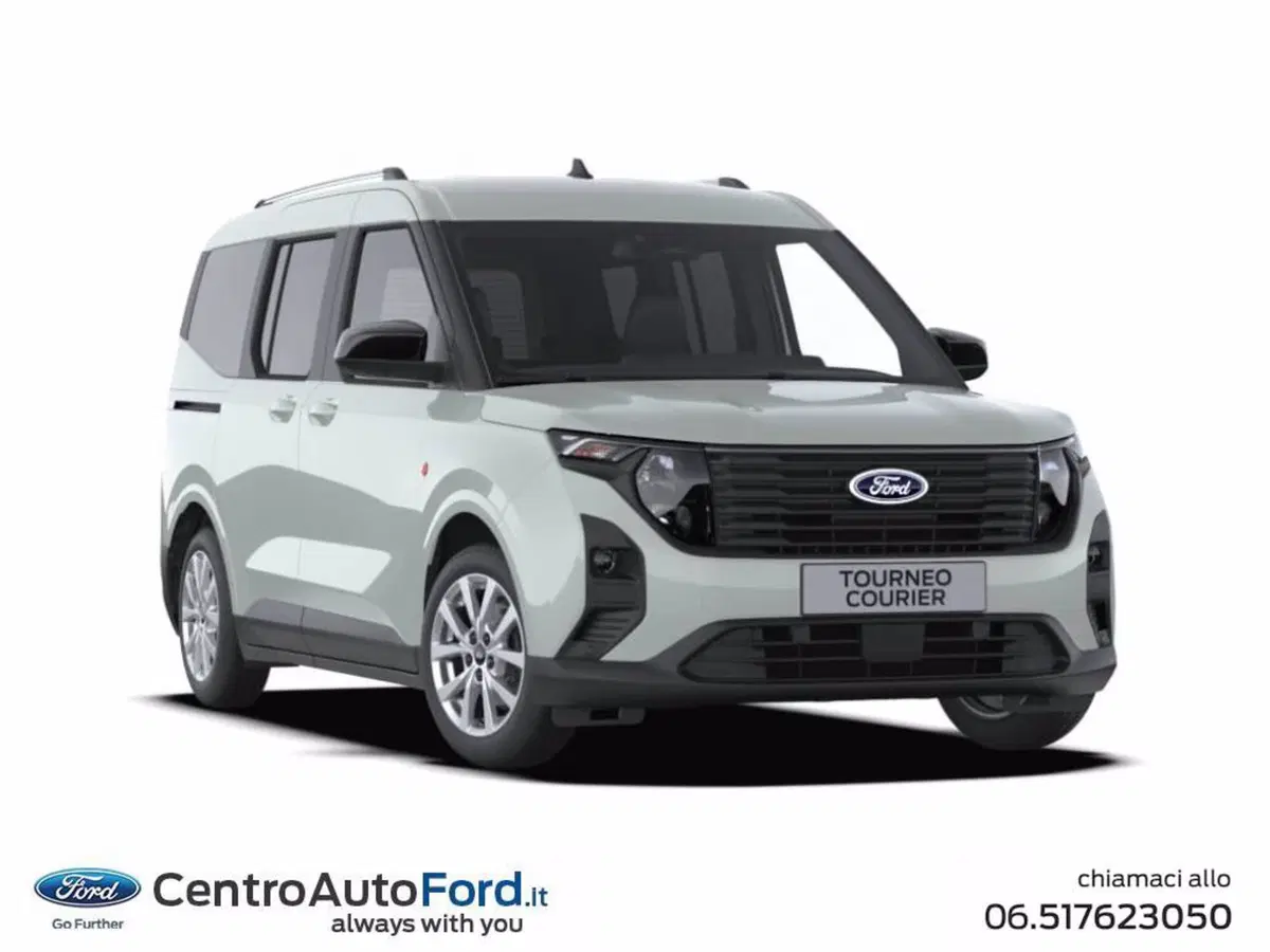 Ford Tourneo Courier nuova a Roma