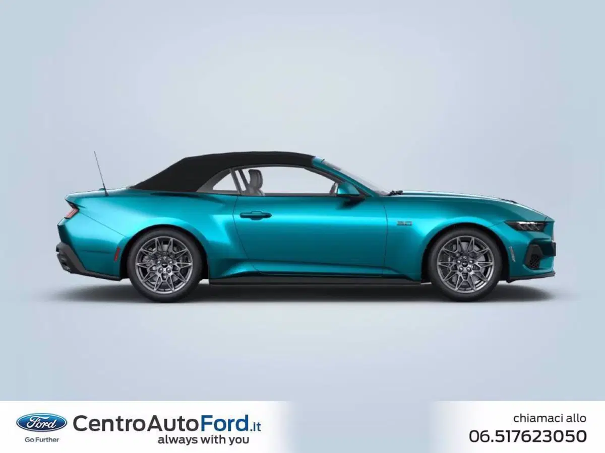 Ford Mustang Cabrio nuova a Roma (2)