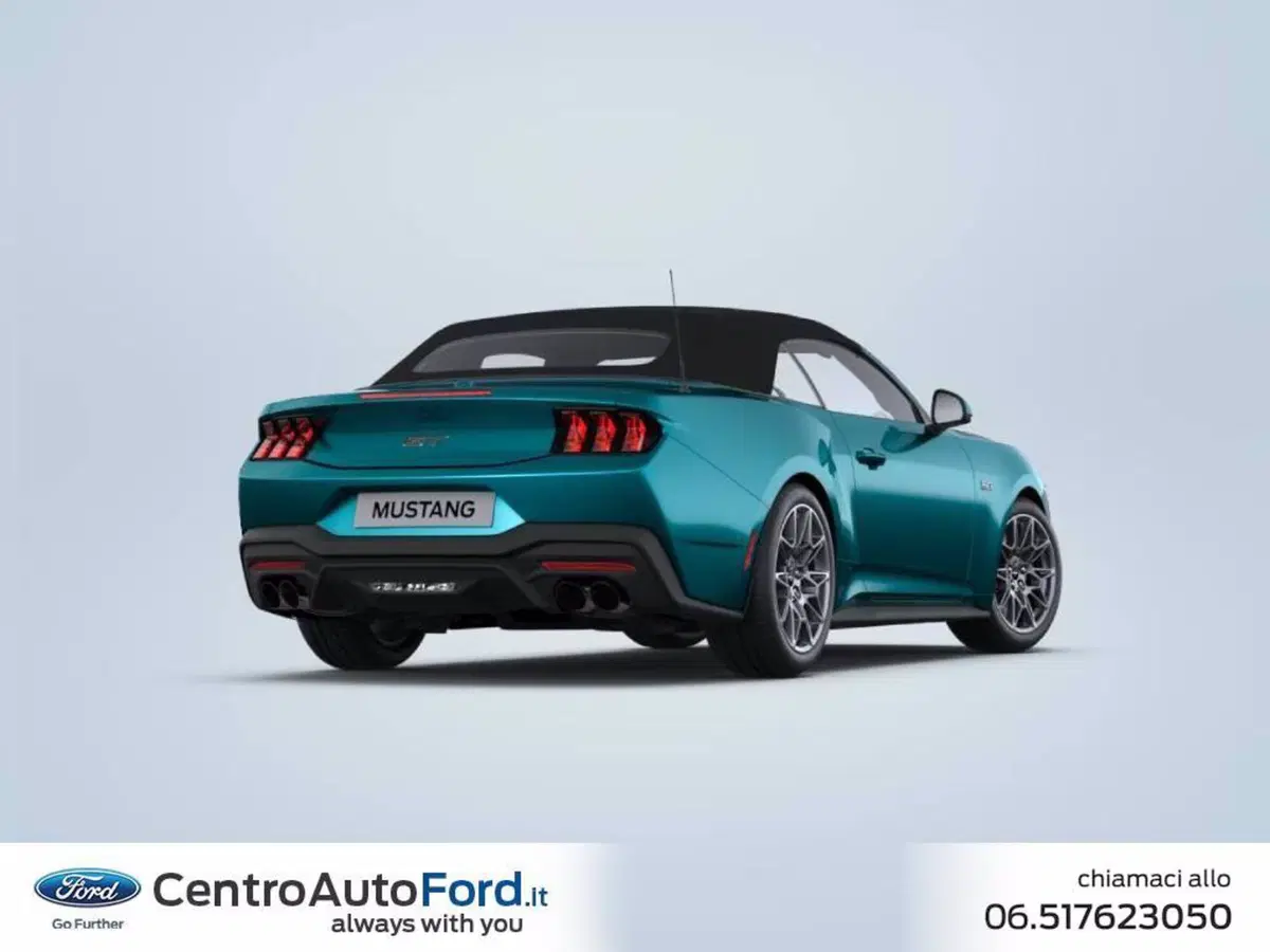Ford Mustang Cabrio nuova a Roma (4)