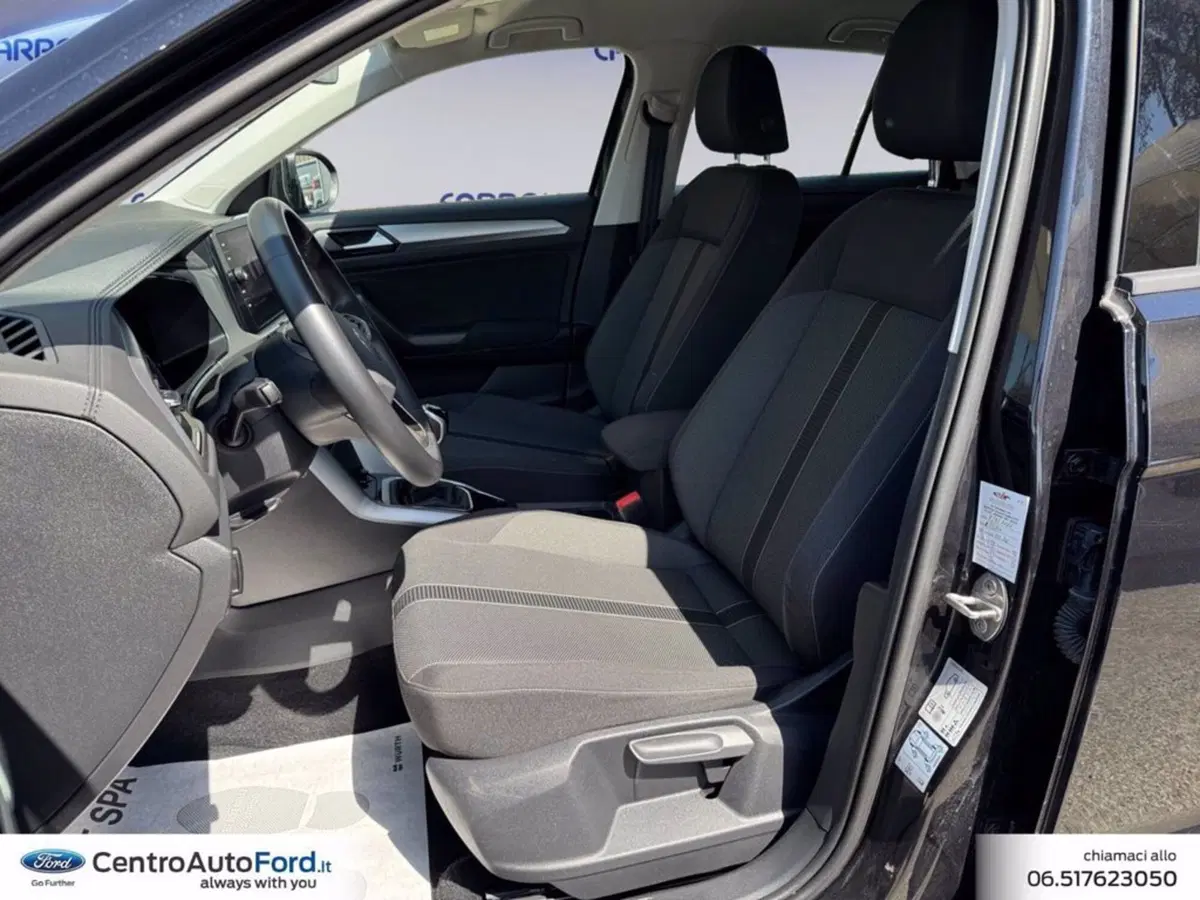 Volkswagen T-Roc usata a Roma (9)