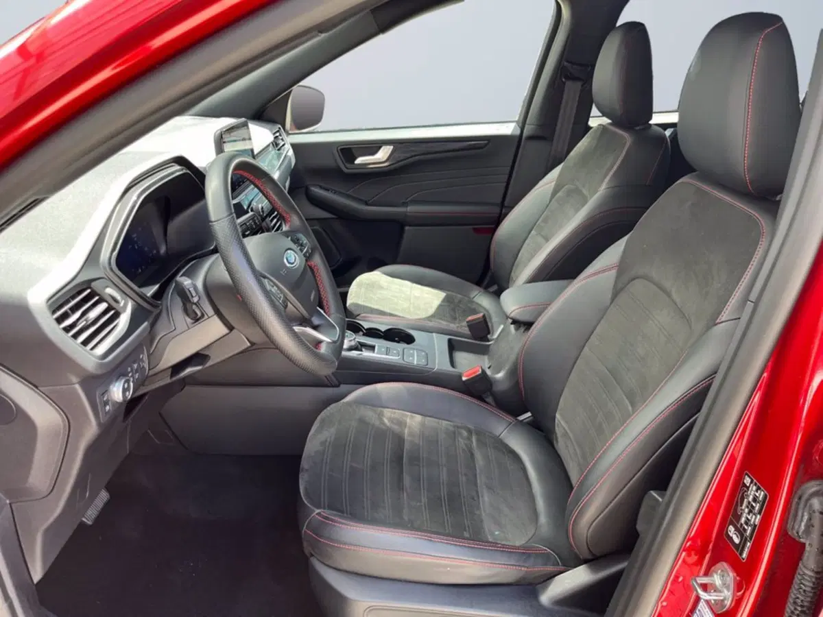 Ford Kuga usata a Milano (10)