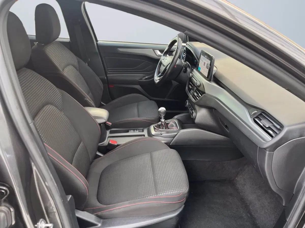 Ford Focus usata a Milano (15)