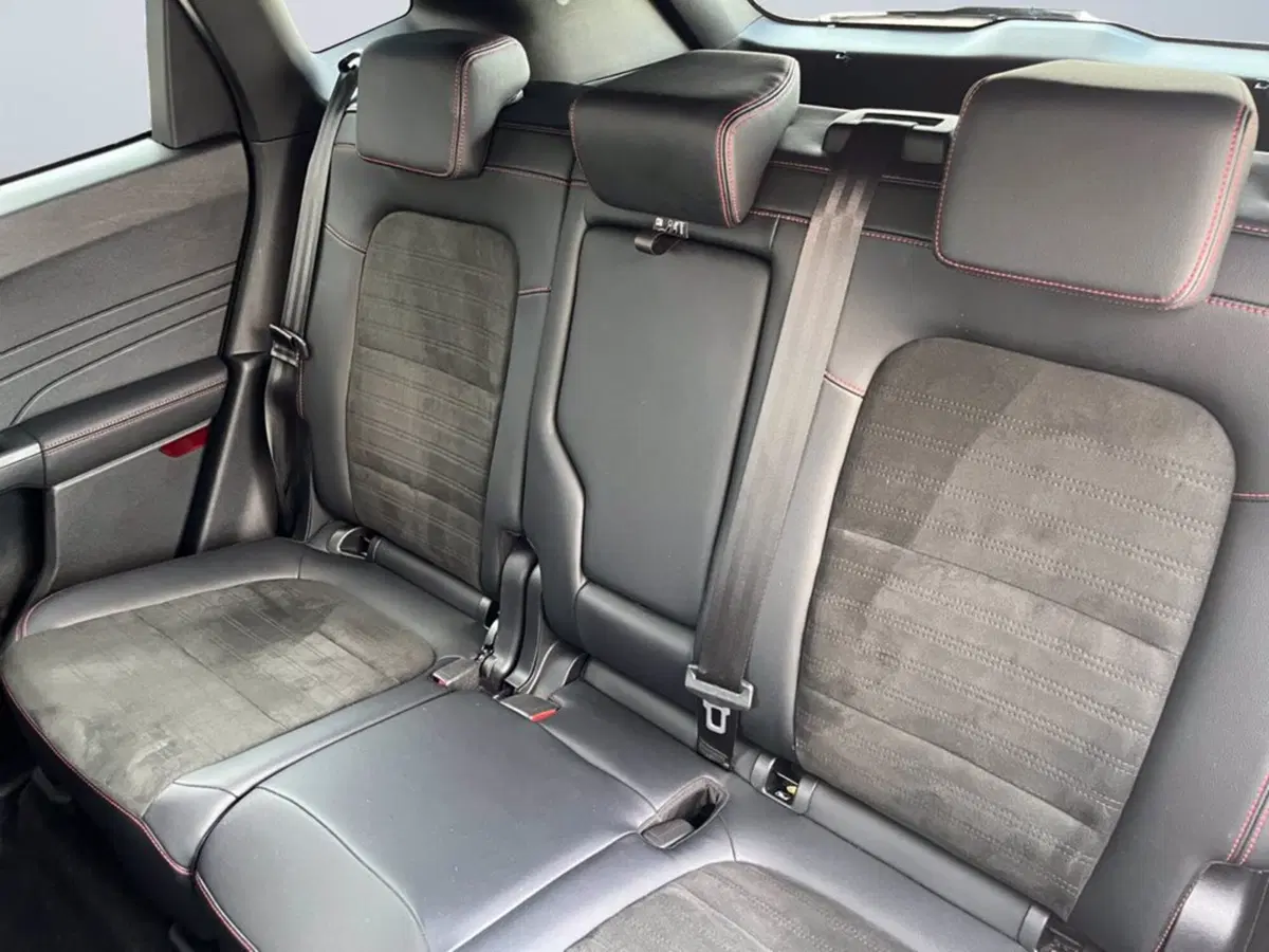 Ford Kuga usata a Milano (12)