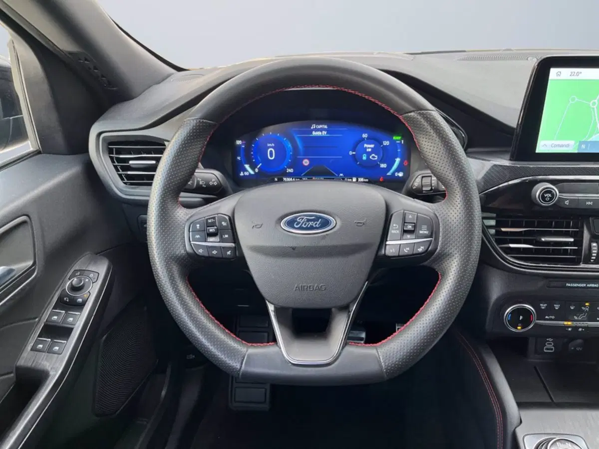 Ford Kuga usata a Milano (13)