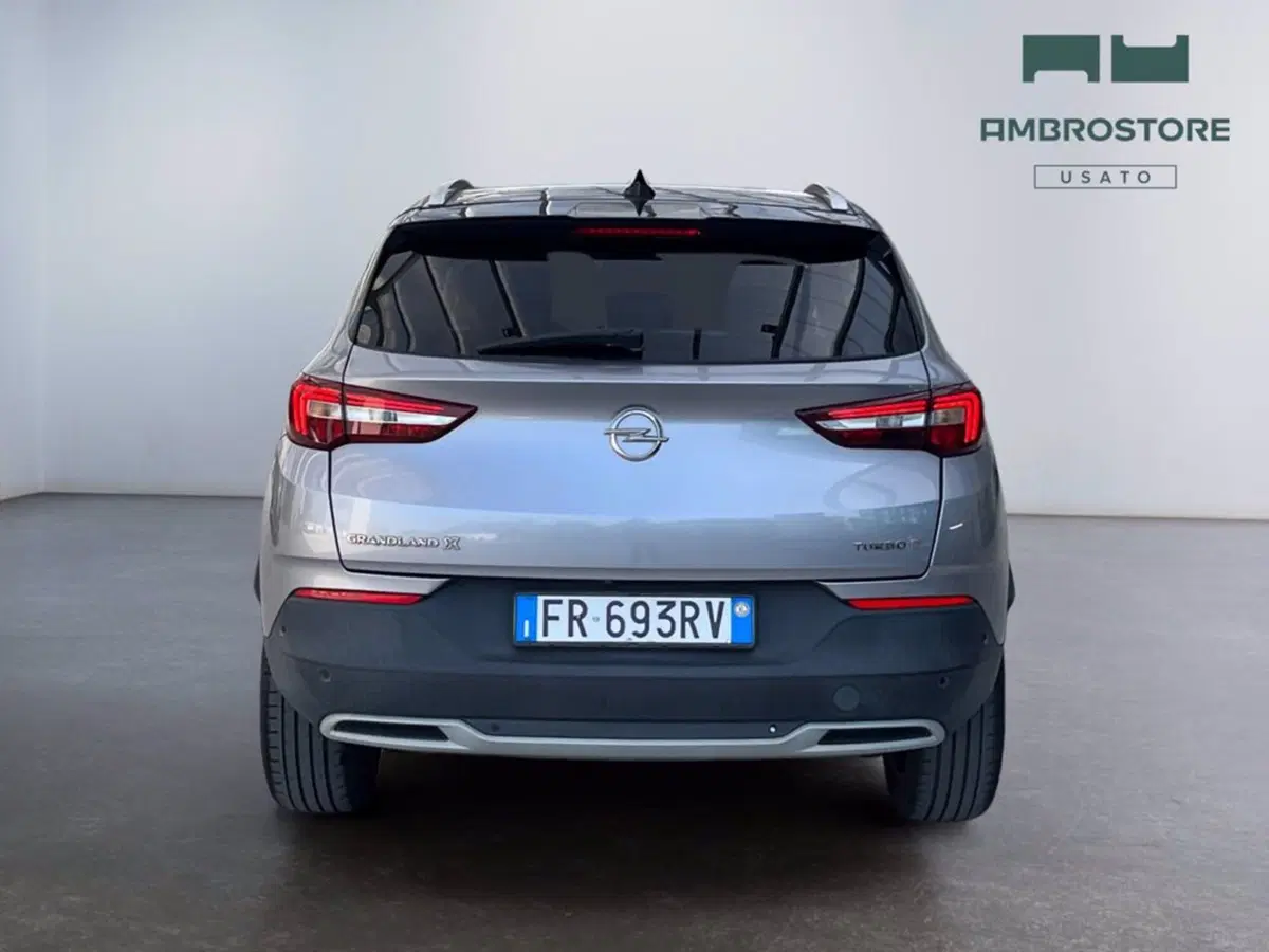Opel Grandland X usata a Milano (4)