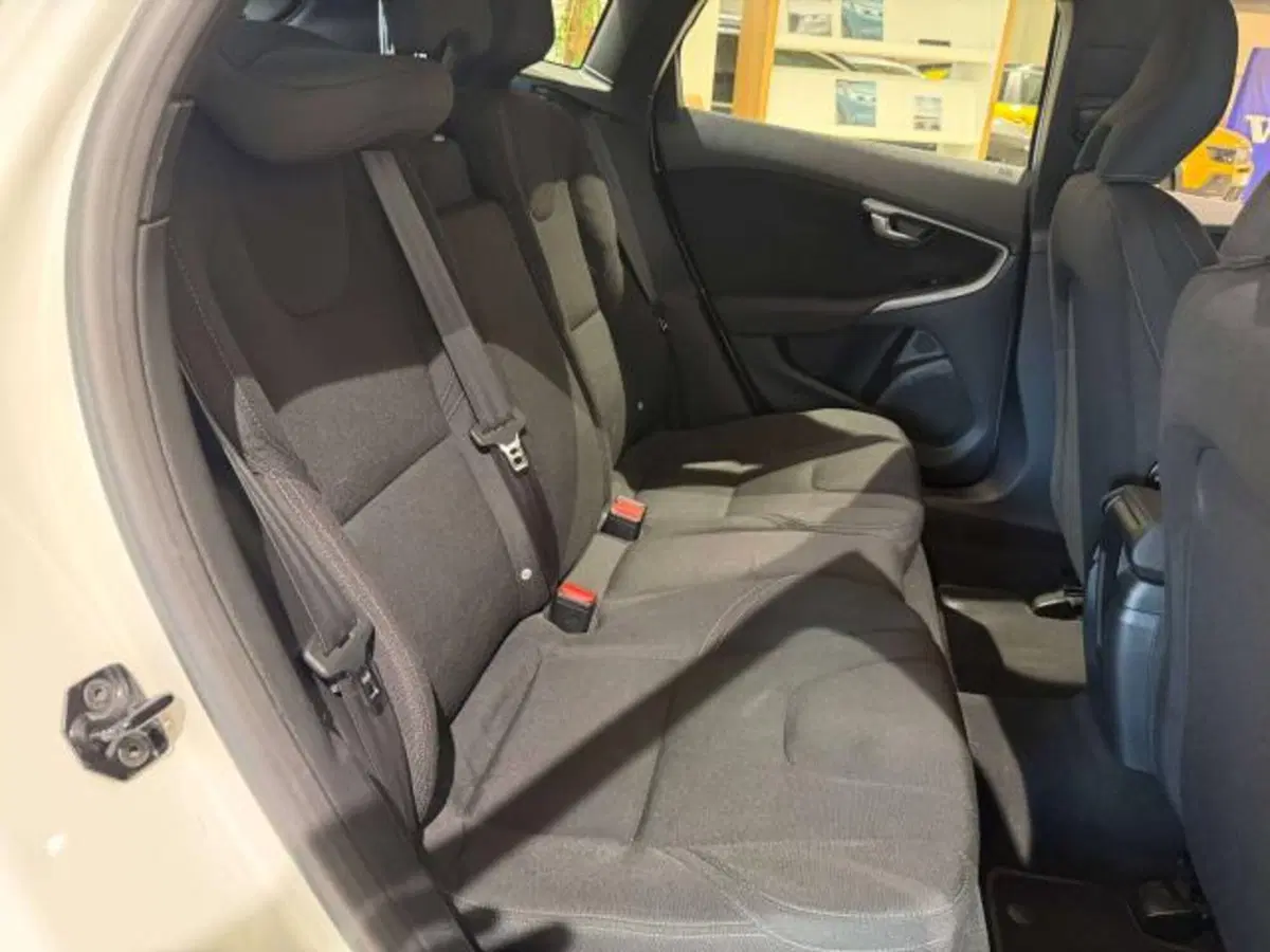 Volvo V40 usata a Savona (15)