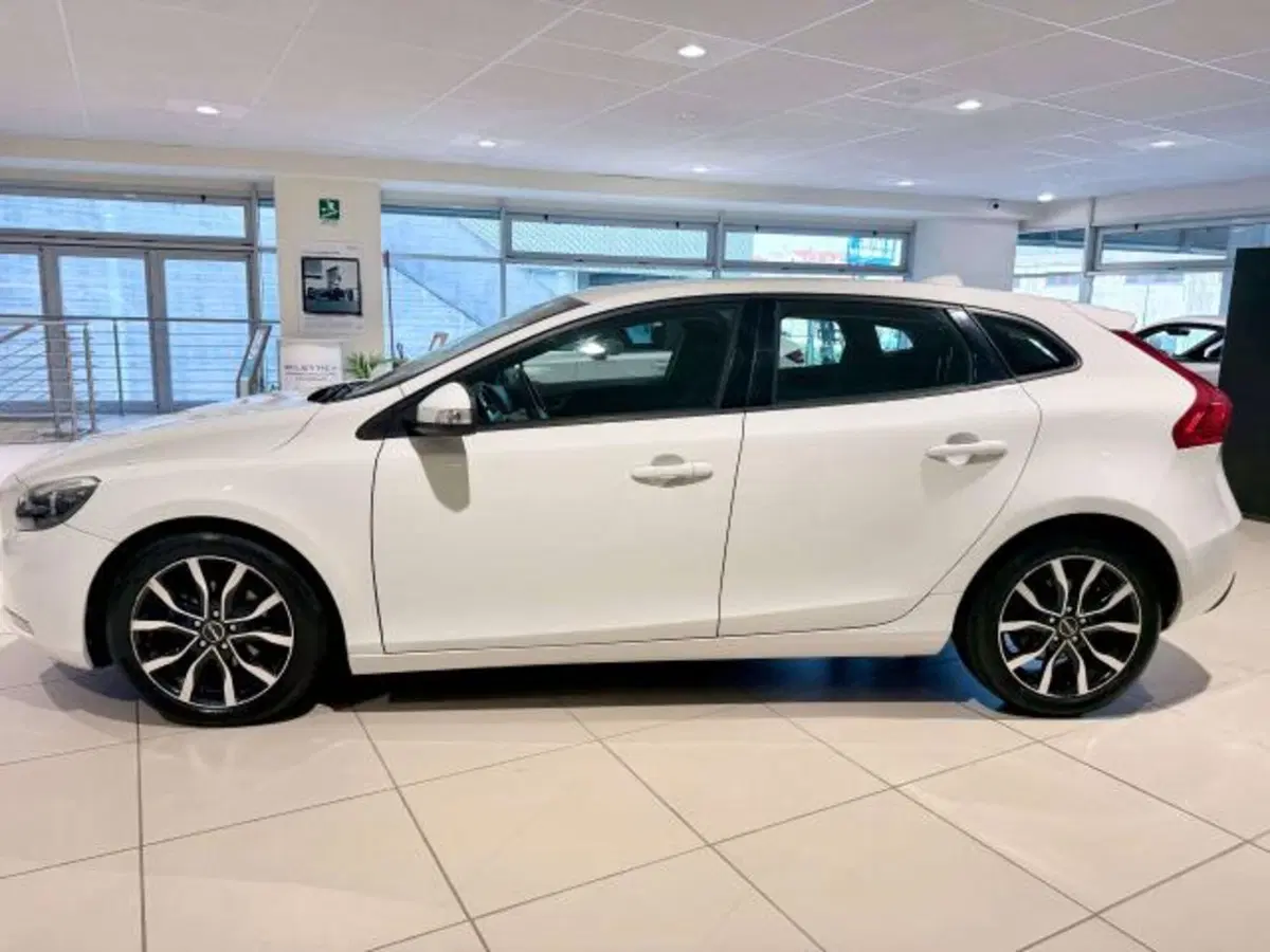 Volvo V40 usata a Savona (3)