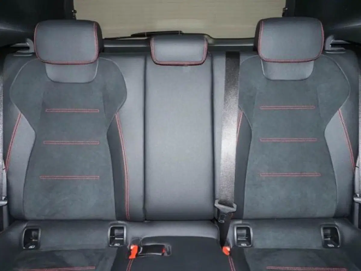 Mercedes-Benz GLA SUV usata a Milano (9)