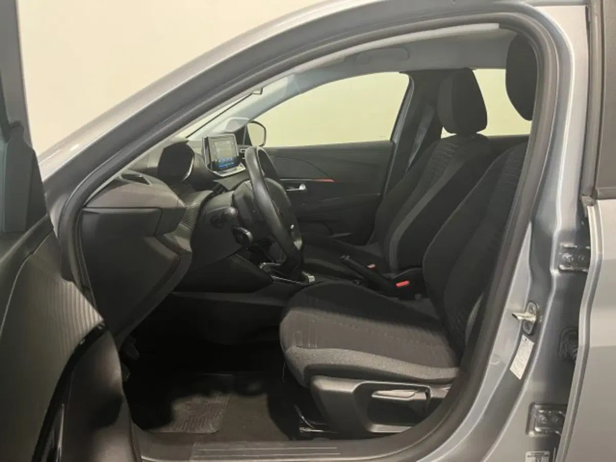 Peugeot 208 usata a Treviso (11)