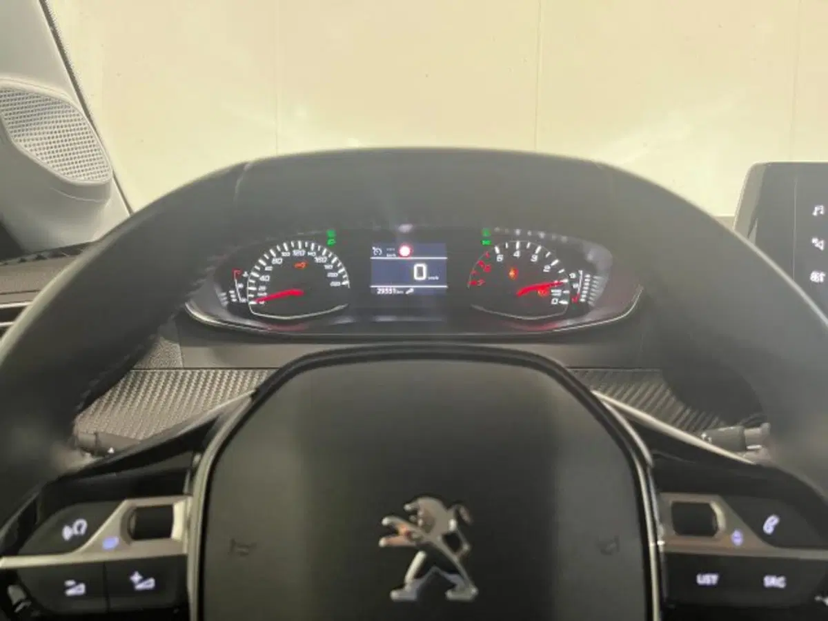 Peugeot 208 usata a Treviso (6)